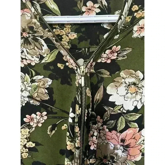 Floral Tunic Top - Picture 5 of 11